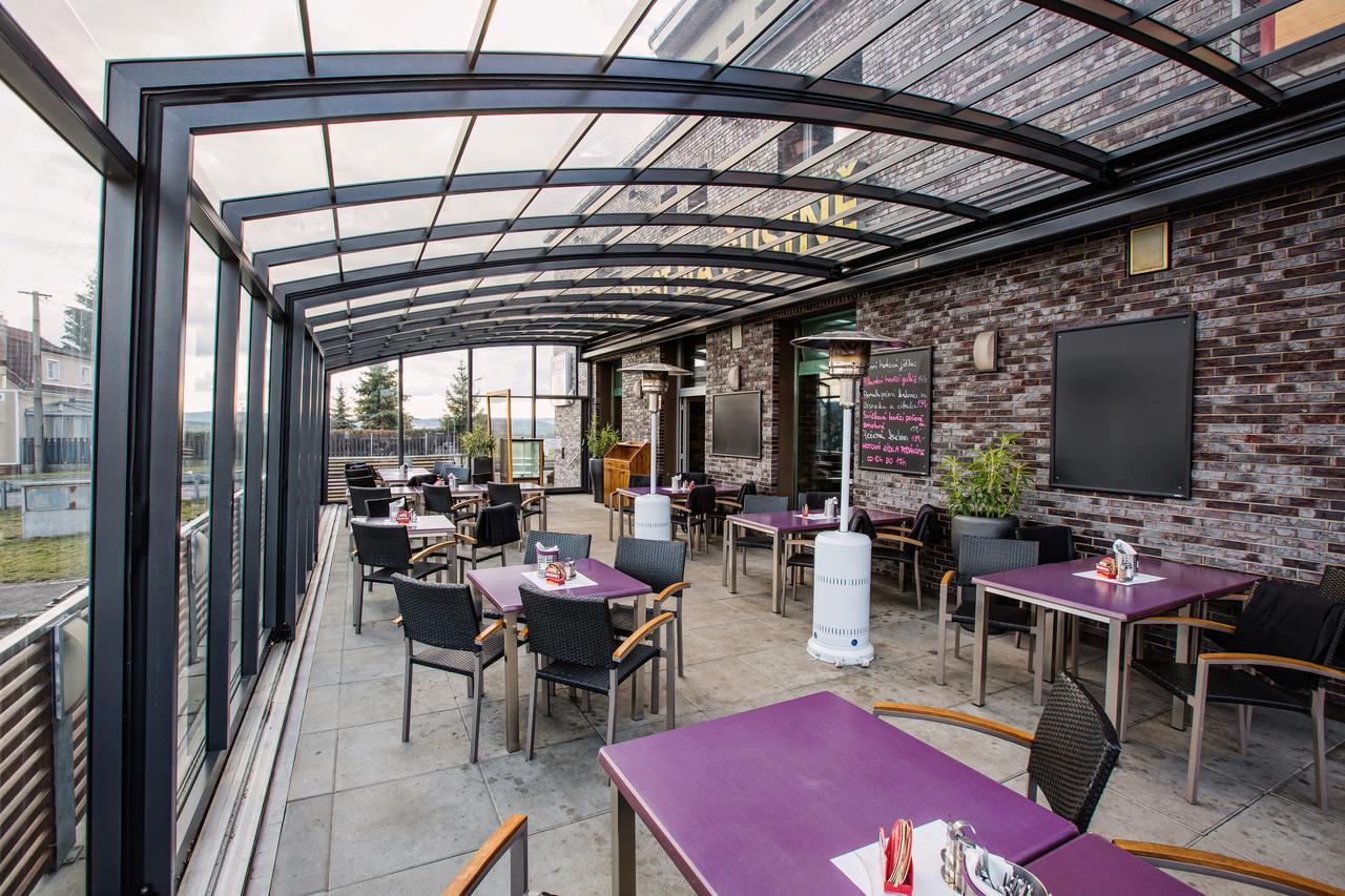 Hotel Na Sustne Krupa Ngoại thất bức ảnh