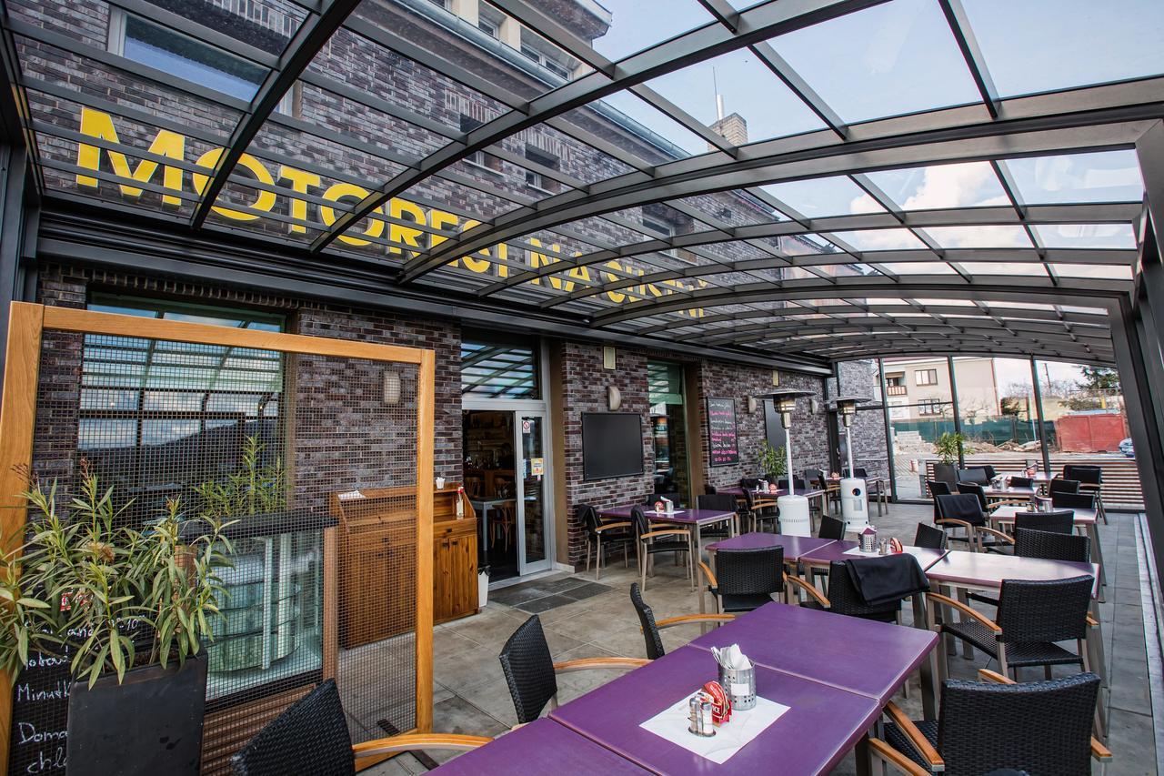 Hotel Na Sustne Krupa Ngoại thất bức ảnh